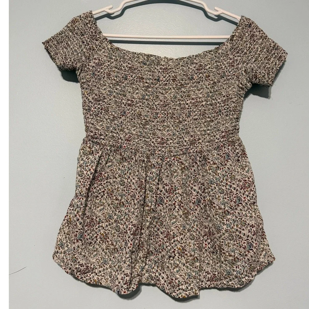 Old Navy Women's M Smocked Off The Shoulder Floral Peplum Top Blue Purple 1558